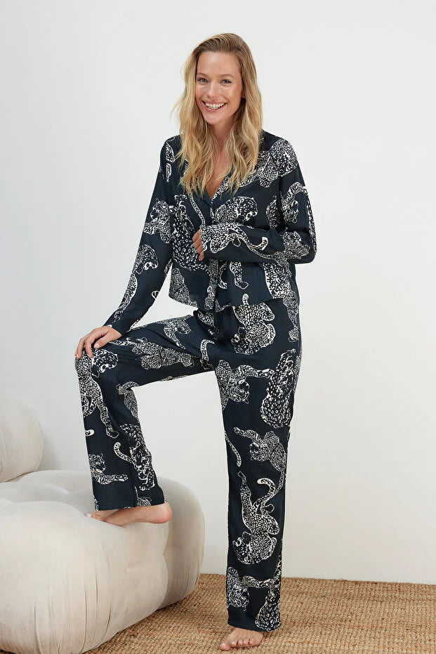 Tiger Patterned Pajamas Set