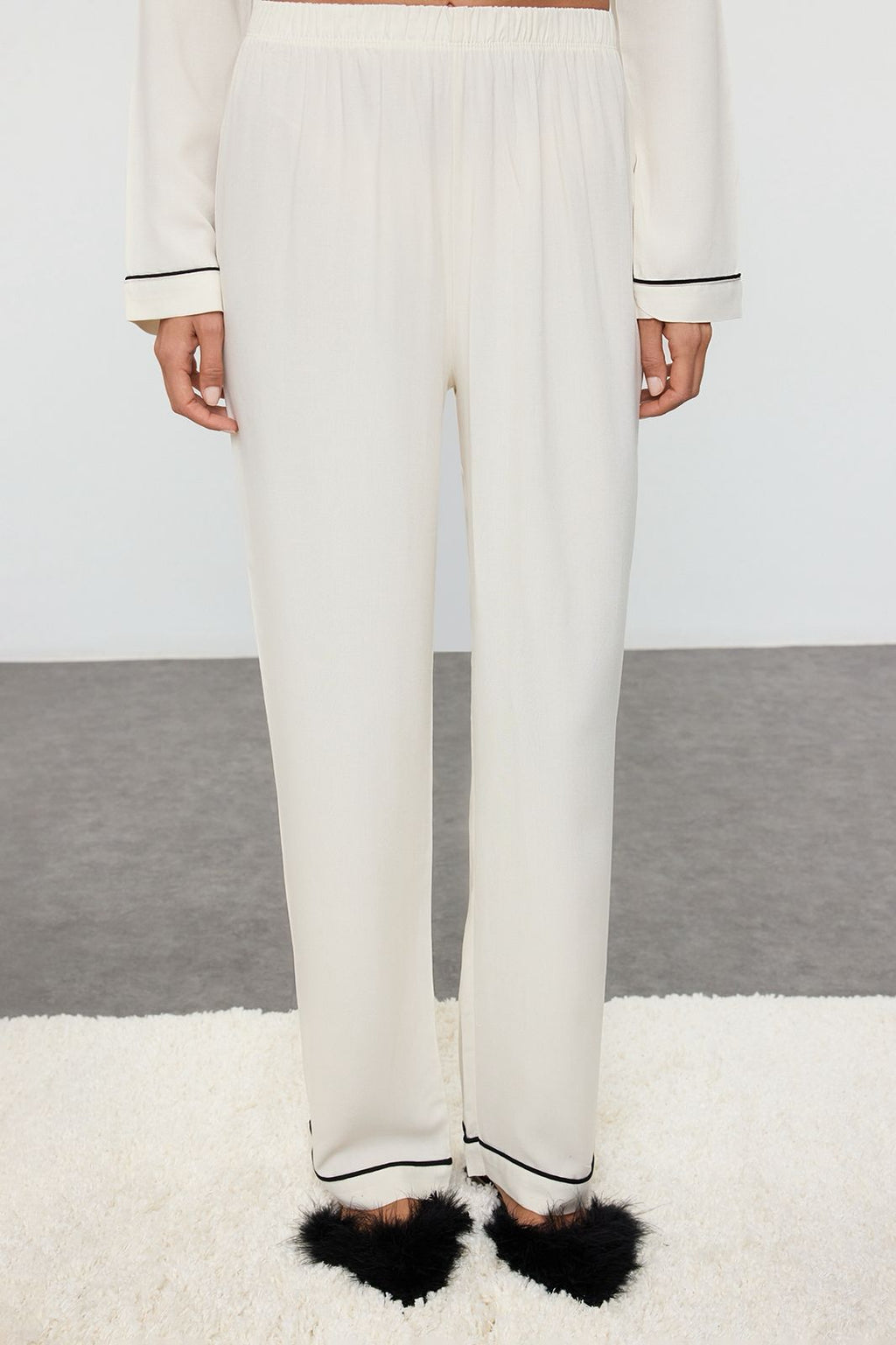 White Blushing Hearts Pajama
