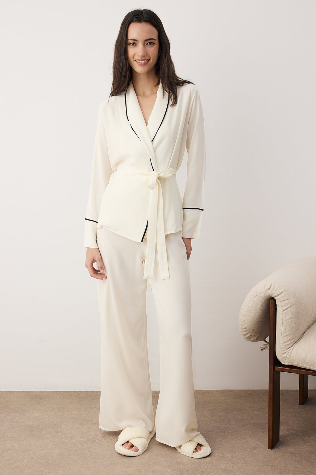 Beige Belted piping Detailed pyjamas set