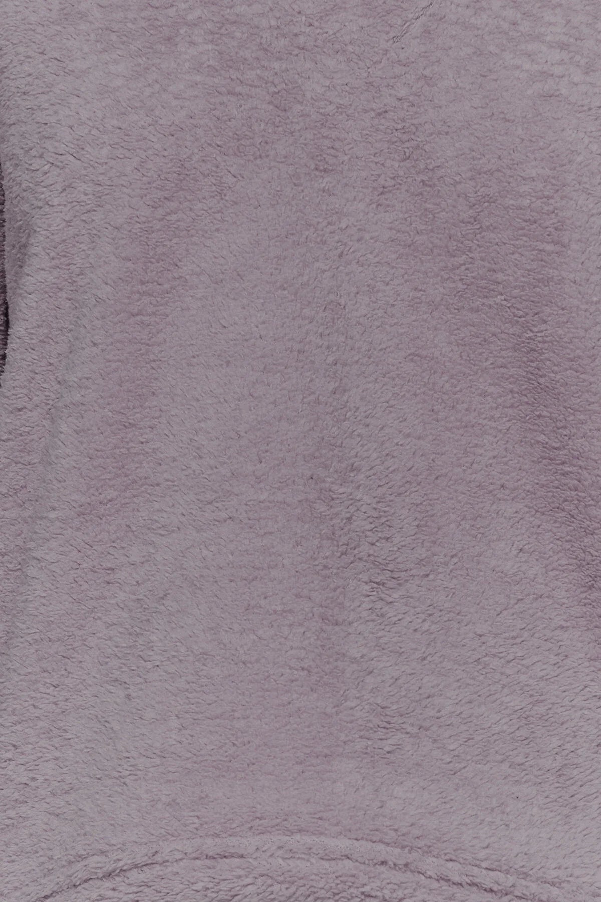 Winter Smoked  Hood and Ear Detail